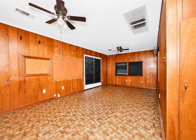 Foto del edificio - 800 W 34th Ave