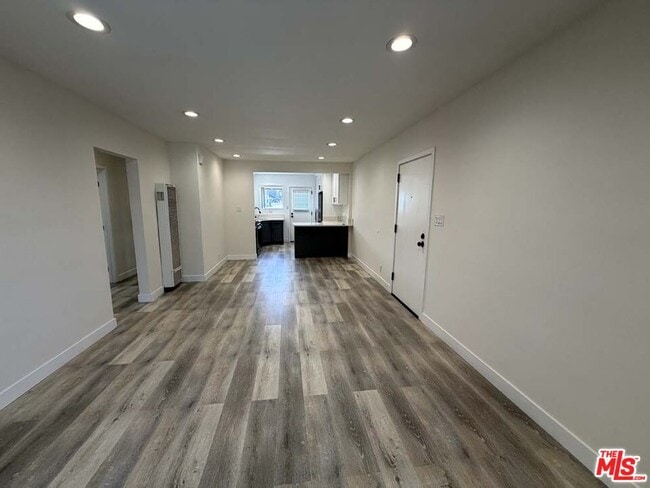 Foto del edificio - 8818 Ramsgate Ave