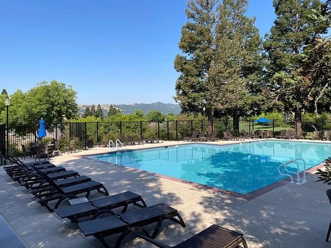 Building Photo - Stunning Single-Story Home in Beautiful Danville – Located in Desirable Diablo Highlands