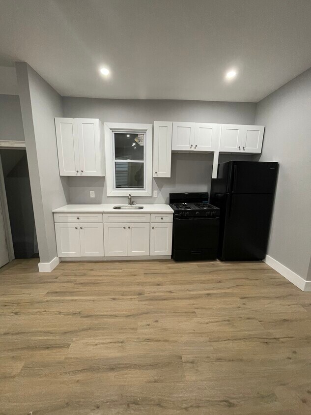 Foto principal - 14 Stegman St
