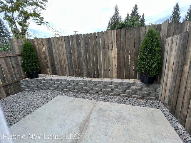 Foto del edificio - 3 br, 2.5 bath House - 2920 NE 137th St