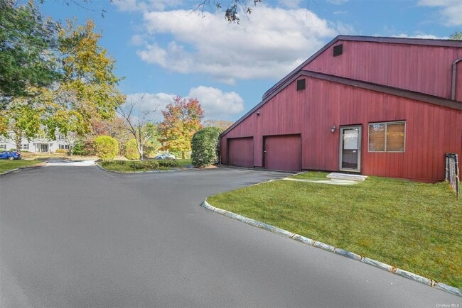 Building Photo - 8 Mondavi Ln