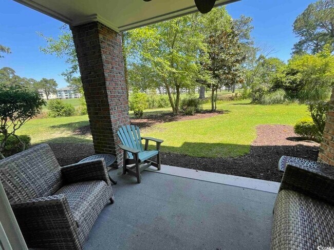 Foto del edificio - 4880 Dahlia Ct