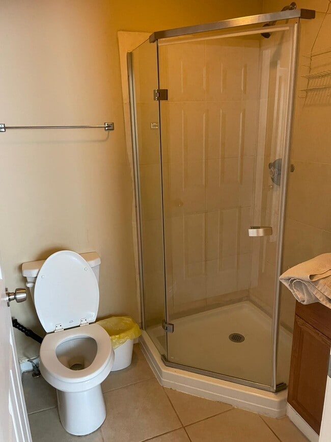 bathroom - 1866 Minnesota St