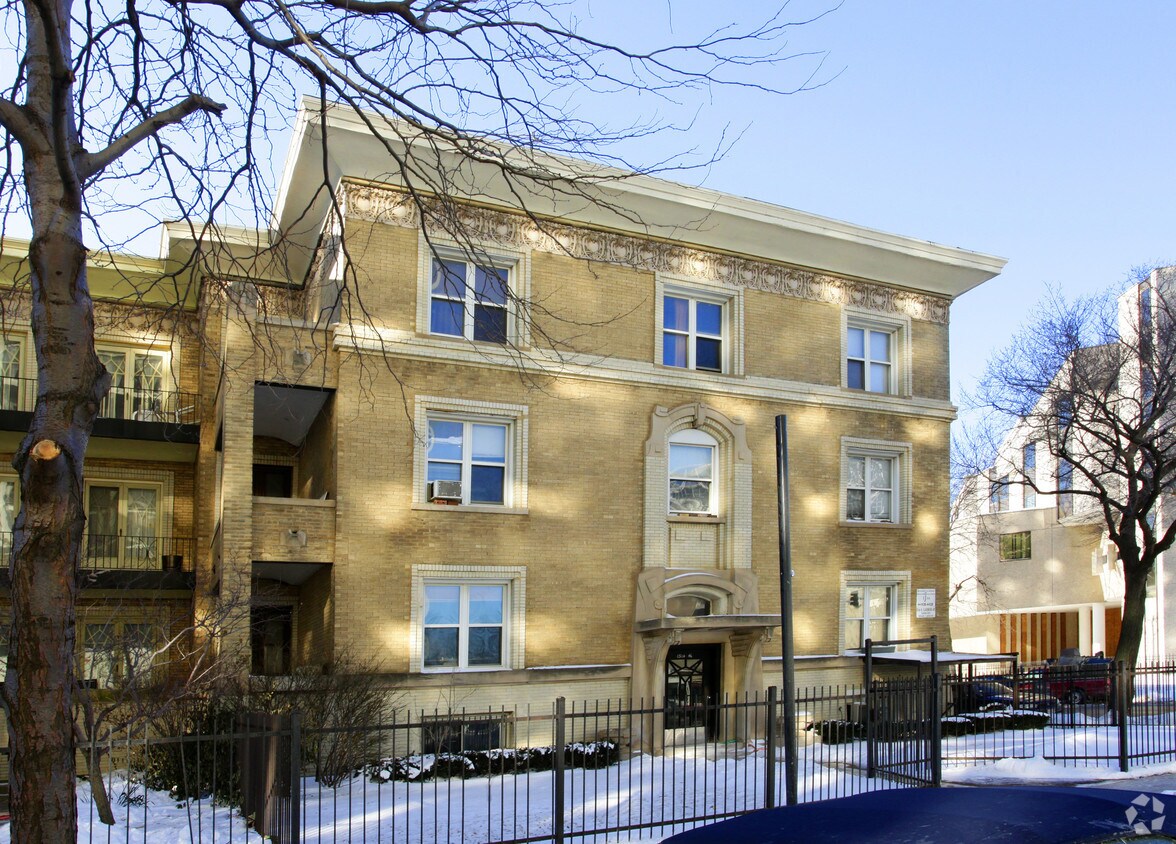 Foto del edificio - 4344 N Clarendon Ave