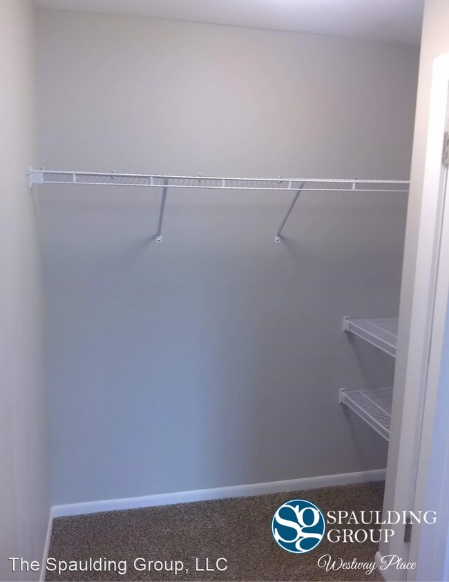 Foto del edificio - 1510 Kenilworth Ct