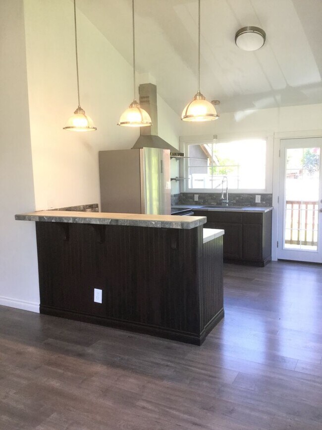 Building Photo - For rent in Suquamish