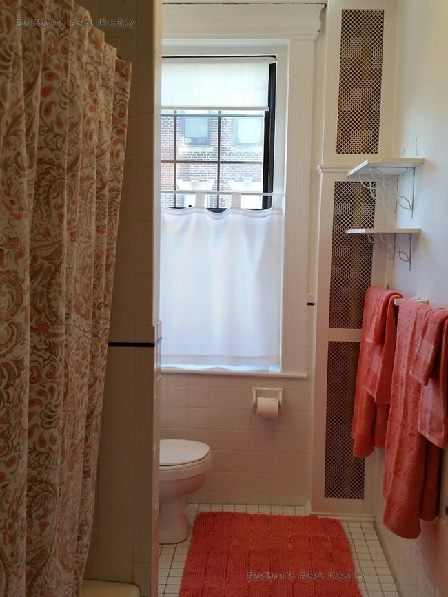 Building Photo - 1139 Commonwealth Ave