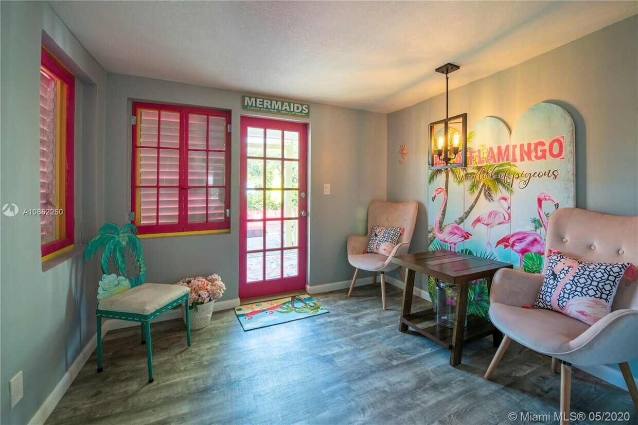 Foto principal - 1232 Miami Rd