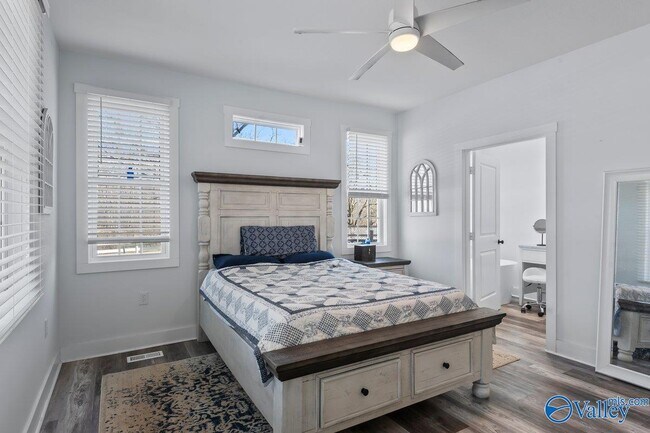 Foto del edificio - 324 Church St