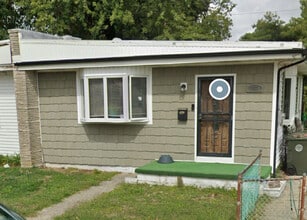 Building Photo - 1531 Beach Ave