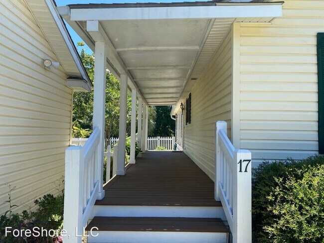Building Photo - 3 br, 2 bath House - 17 Sawmill Forest Drive