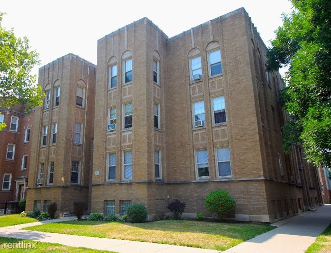 2337 W Rosemont Ave, Chicago, IL 60659 - Apartment for