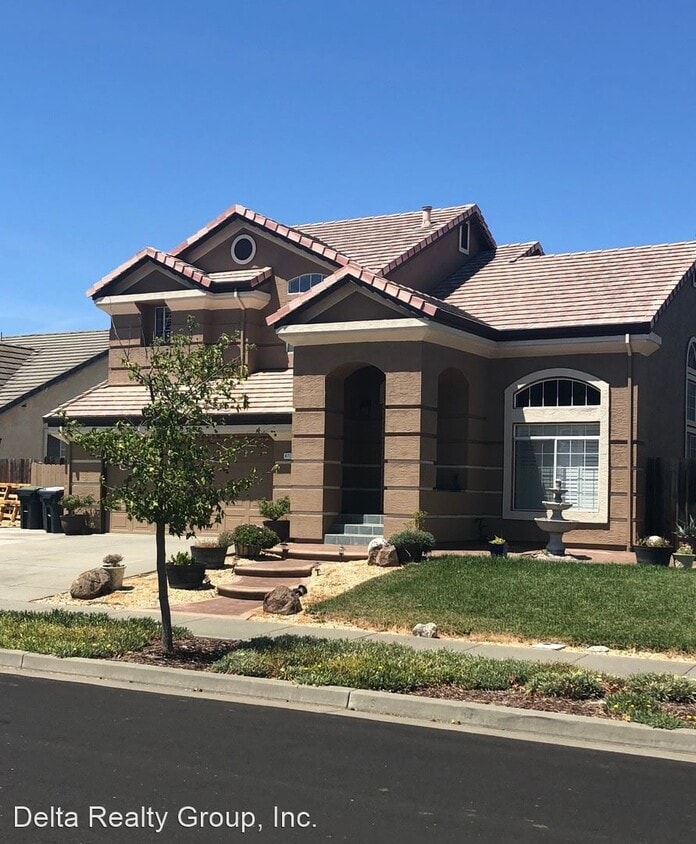 4712 Brookside Cir, Fairfield, CA 94534 House Rental in Fairfield, CA