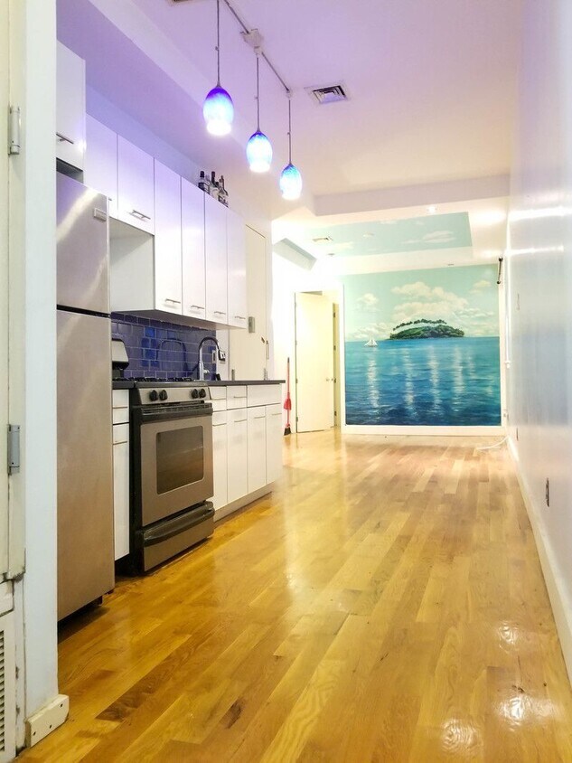 Foto principal - 64 Palmetto St