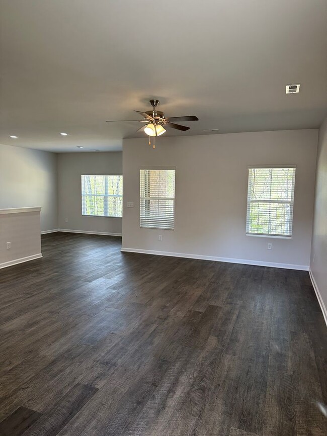 Building Photo - *Pre-Leasing* NEW Three Bedroom | Two and ...