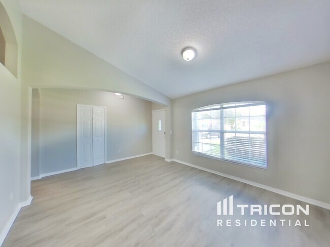 Building Photo - 2941 Grayton St