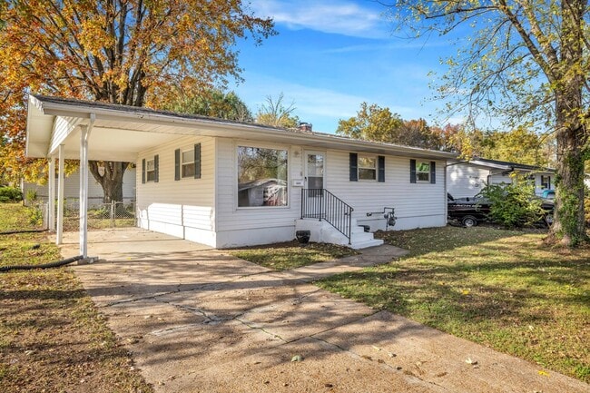 Building Photo - 10401 Durness Dr