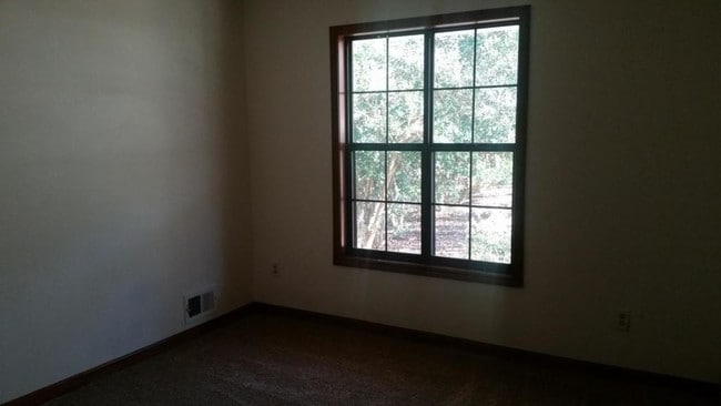 Foto del edificio - 4197 Bradley Dr SW