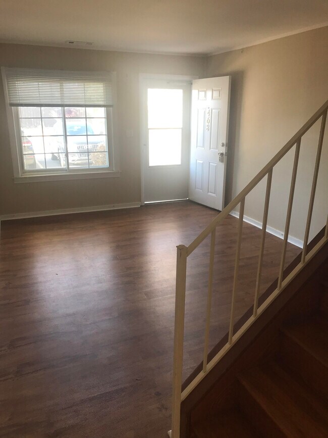 468 Riverbend Dr Unit 468, Milan, MI 48160 Condo for Rent in Milan