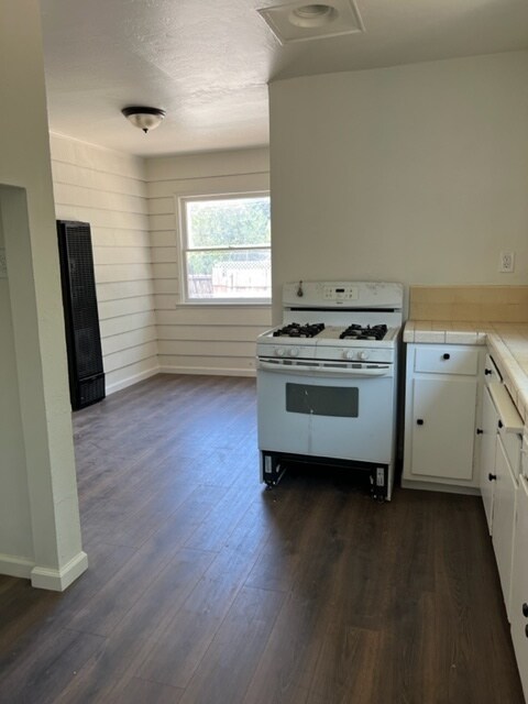Building Photo - 1262 Danville Blvd