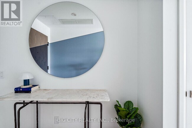 Photo du bâtiment - 36 Brentcliffe Rd