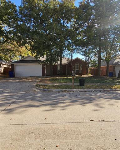 Building Photo - 108 Yosemite Dr