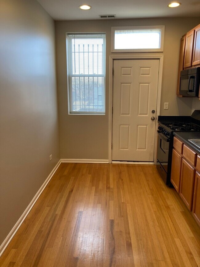 Foto del edificio - 4042 S Calumet Ave