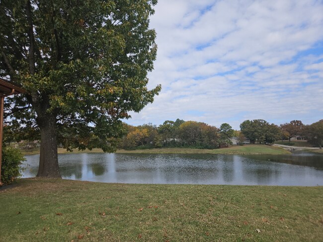 Foto del edificio - 211 N Grace St