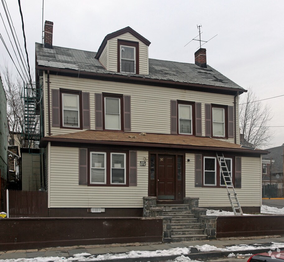 Foto del edificio - 30 S Bleeker St