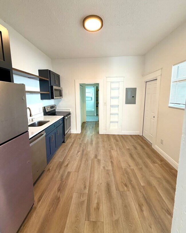 Photo - 2 bedroom 1 bathroom duplex in Tampa Heights Townhome