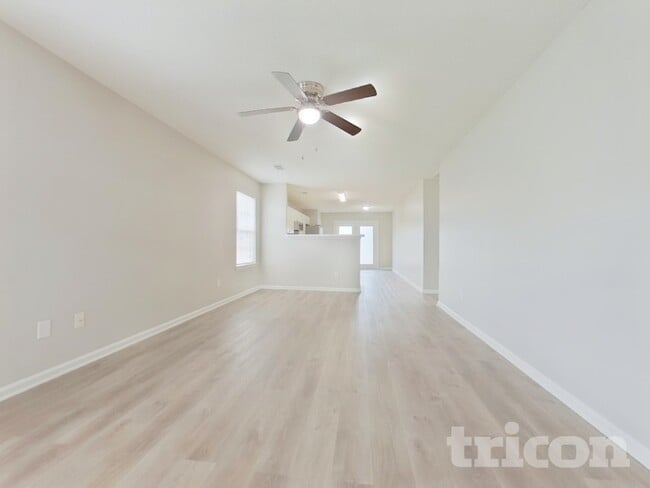 Building Photo - 3 Glen Knoll Ct