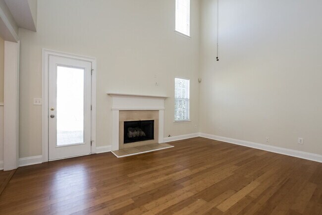 Foto del edificio - 118 Bainbridge Ct