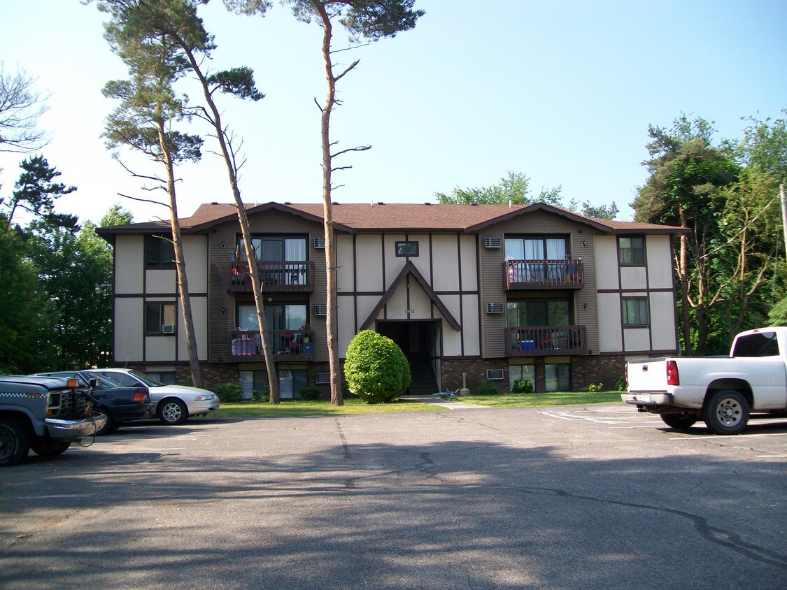 626 Butternut Dr, Holland, MI 49424 Apartments Holland, MI