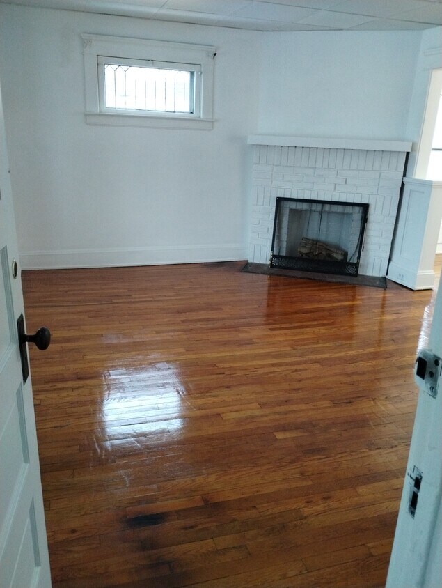 Foto principal - 1853 Colonnade Rd