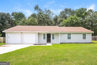 Building Photo - 4741 Cedar Lake Dr SE