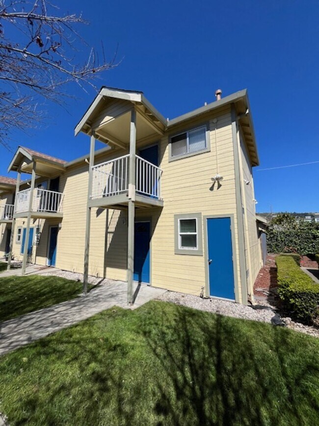 Building Photo - Krause Ave Townhomes