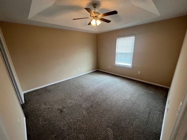 Building Photo - 132 Buckhaven Way