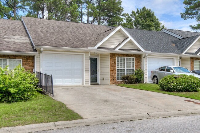 Foto del edificio - 275 Caldwell Cir