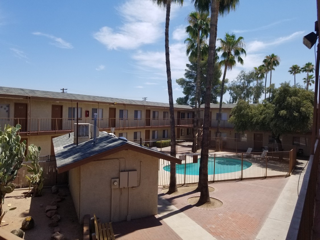 Foto principal - 5121 E 29th St