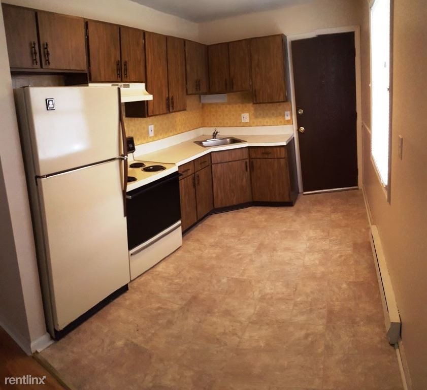 Foto del edificio - 1 br, 1 bath  - 538 Wilson St  2nd floor