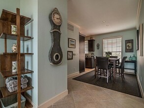 Building Photo - 7000 Seawall Blvd