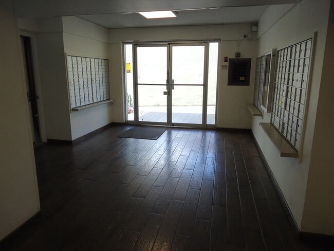 Photo - RN-102 Apartment