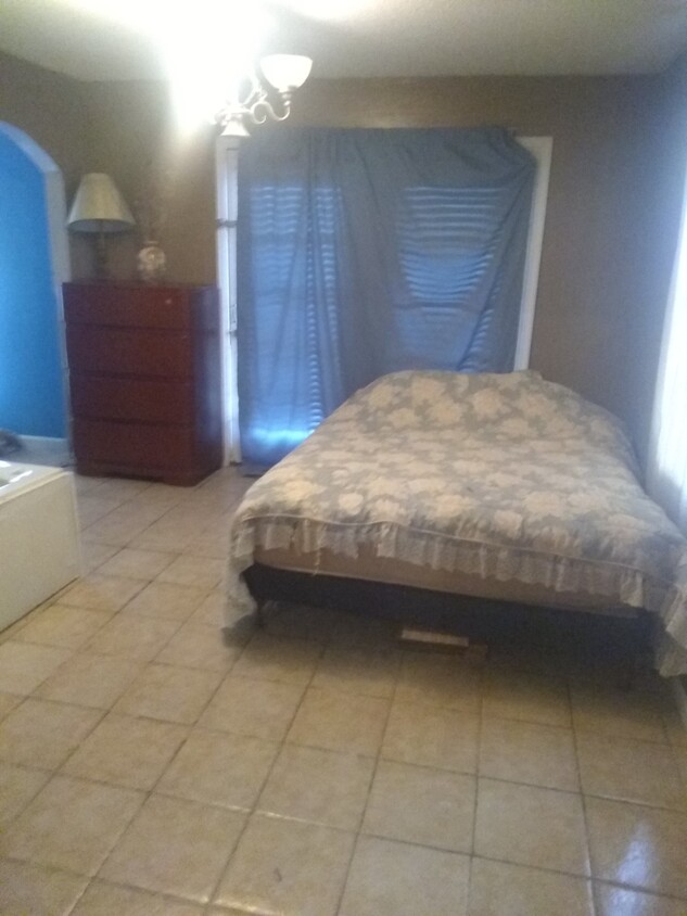 Primary Photo - 235 Co Rd 1503
