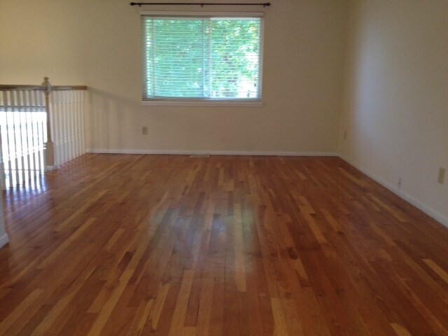 Foto del edificio - 7058 Manderlay Dr