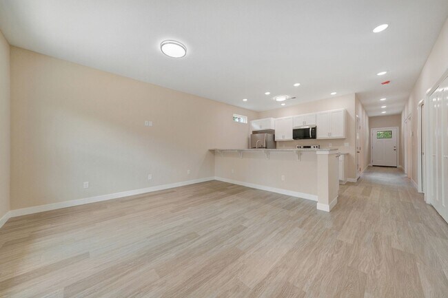 Foto del edificio - New Construction Townhomes in Tuscola, 2 B...