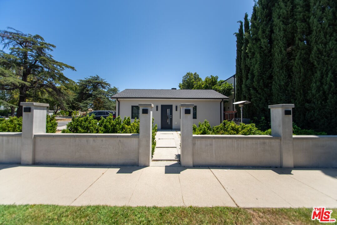 Foto principal - 5346 Buffalo Ave