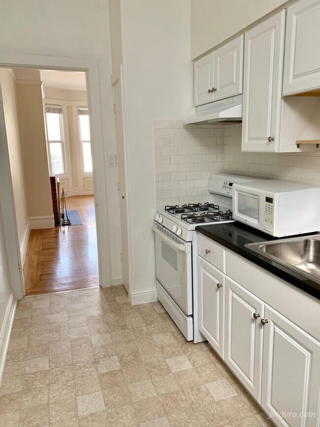 Foto del edificio - 1534 Taylor St