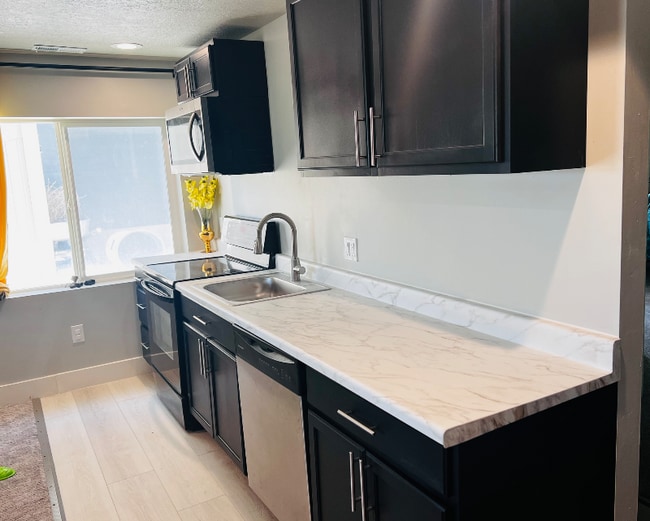 Foto del edificio - 4478 W Birkdale Dr