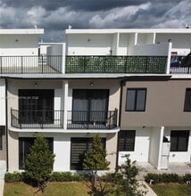 Building Photo - 14569 SW 261 St Ter